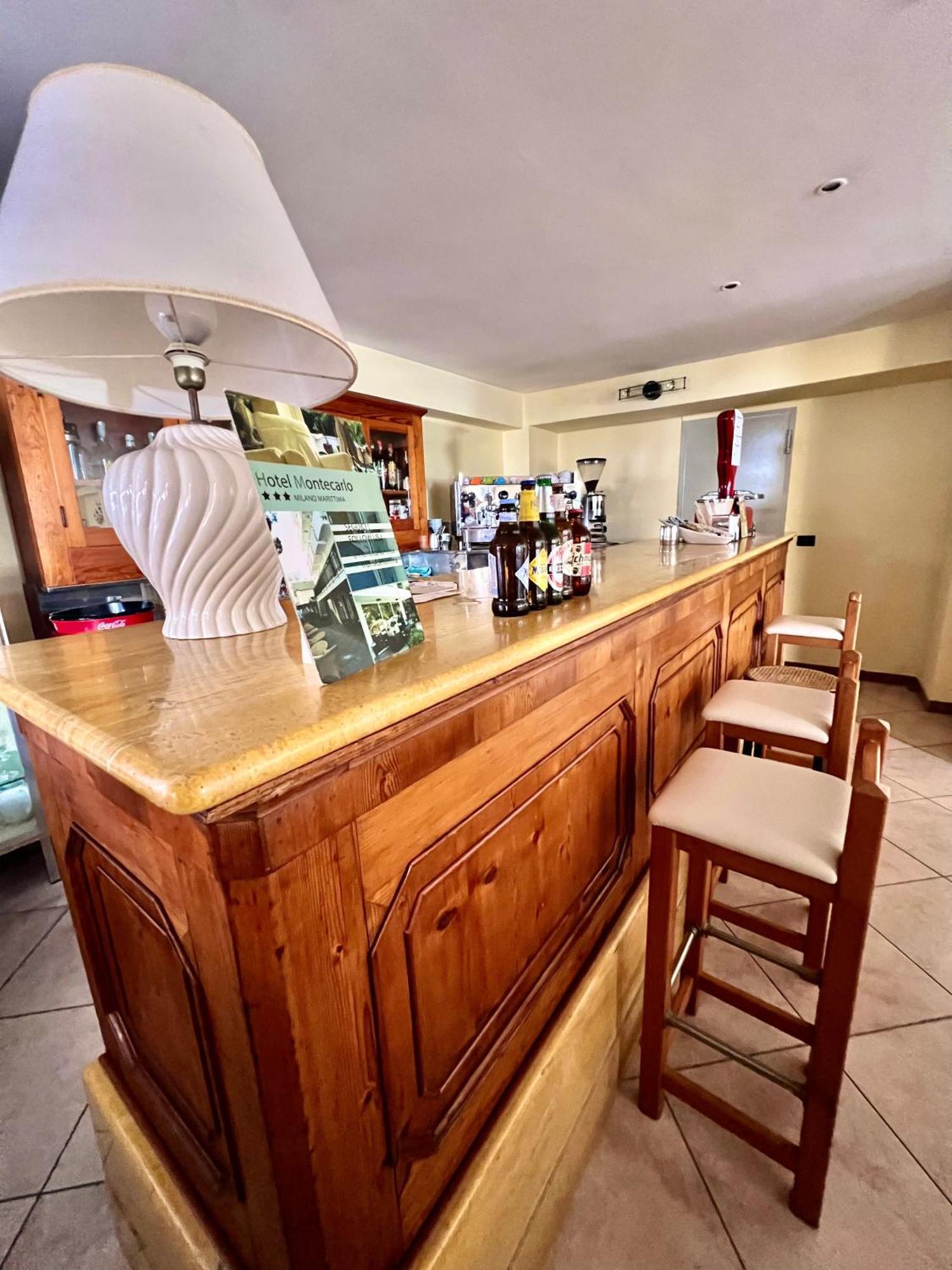 Hotel B&B Montecarlo Milano Marittima Bagian luar foto